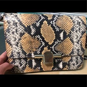 Massimo Dutti shoulder Bag/Crossbody leather